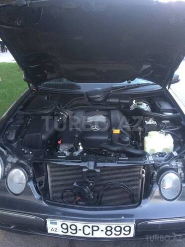 Mercedes E 280 2000, 257,000 km - 2.8 л - Bakı