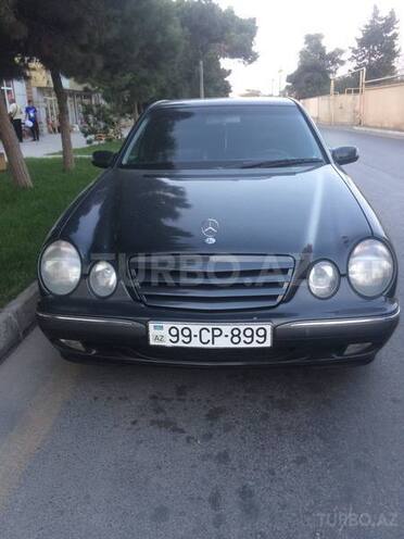 Mercedes E 280 2000, 257,000 km - 2.8 л - Bakı