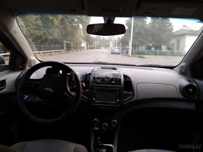 Chevrolet Aveo 2012, 118,000 km - 1.2 l - Qax