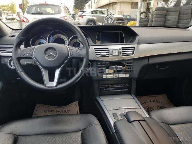 Mercedes E 220 2014, 111,000 km - 2.2 l - Bakı