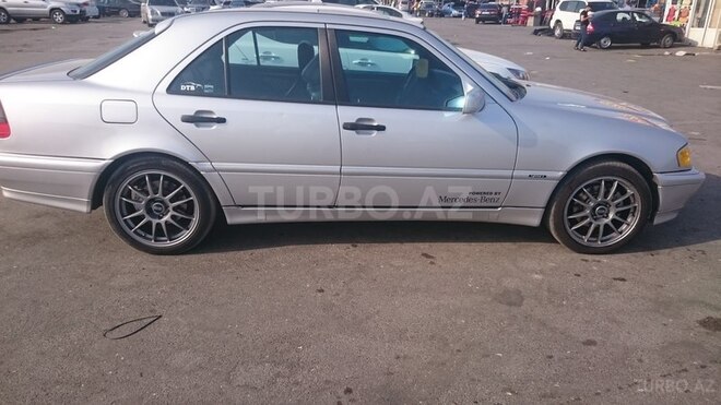 Mercedes C 230 1999, 315,000 km - 2.3 l - Bakı