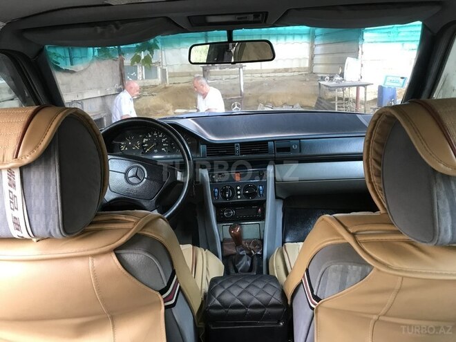 Mercedes E 250 1992, 510,000 km - 0.3 l - Bakı
