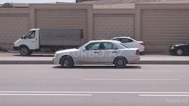 Mercedes C 230 1999, 315,000 km - 2.3 l - Bakı