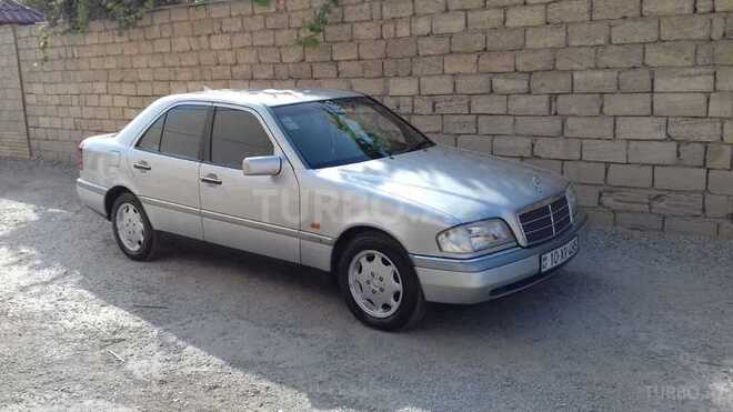 Mercedes C 220 1995, 250,000 km - 2.2 л - Sumqayıt