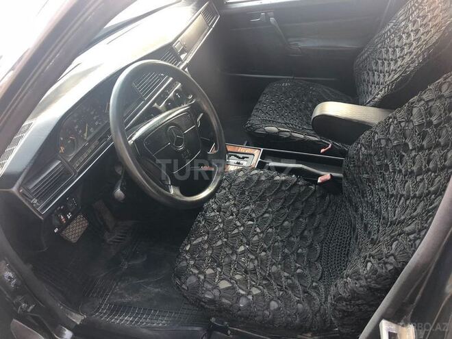 Mercedes 190 1992, 275,000 km - 2.0 л - Bakı