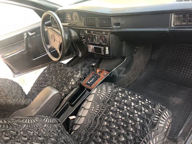 Mercedes 190 1992, 275,000 km - 2.0 л - Bakı