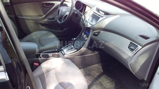 Hyundai Elantra 2012, 33,450 km - 1.8 l - Bakı