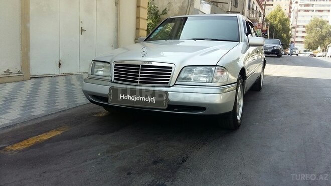Mercedes C 220 1996, 330,000 km - 2.2 l - Bakı
