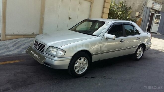 Mercedes C 220 1996, 330,000 km - 2.2 l - Bakı