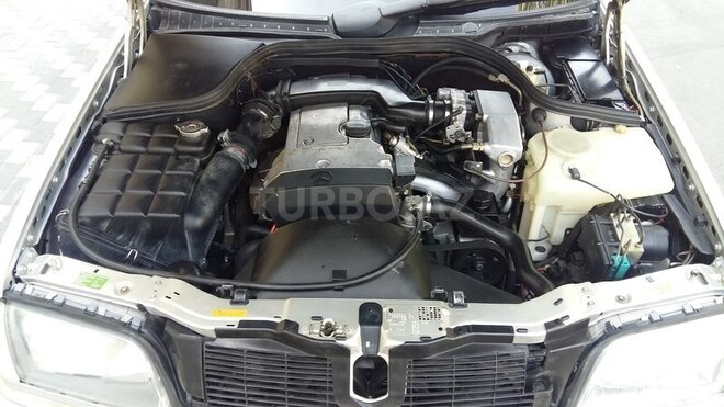 Mercedes C 220 1996, 330,000 km - 2.2 l - Bakı