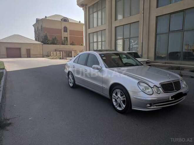 Mercedes E 220 2002, 391,411 km - 2.2 л - Sumqayıt