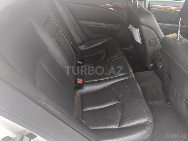Mercedes E 220 2002, 391,411 km - 2.2 л - Sumqayıt