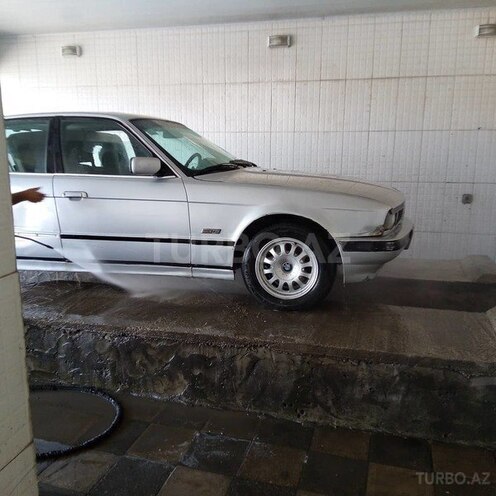 BMW 520 1991, 587,608 km - 2.0 л - Bakı