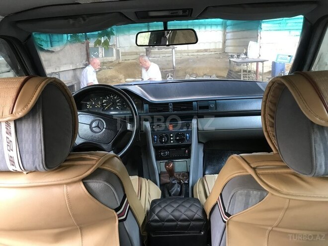 Mercedes E 250 1992, 510,000 km - 0.3 l - Bakı