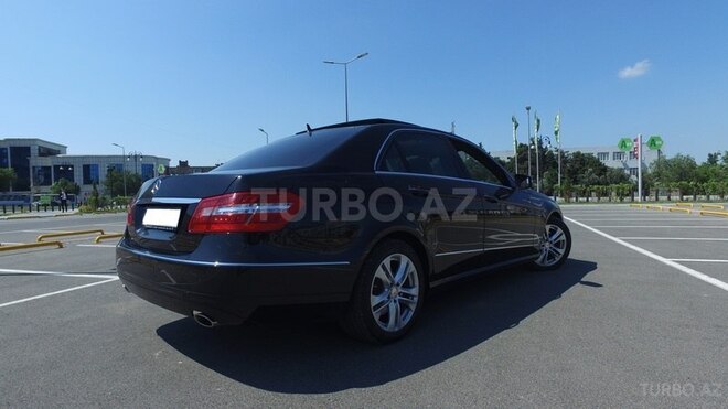 Mercedes E 350 2009, 109,500 km - 3.5 l - Bakı