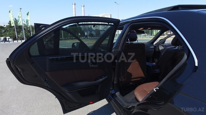 Mercedes E 350 2009, 109,500 km - 3.5 l - Bakı
