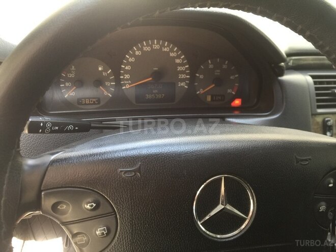 Mercedes E 220 1999, 337,000 km - 2.2 l - Bakı