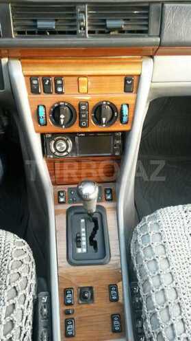 Mercedes E 230 1992, 500,000 km - 0.2 l - Bakı