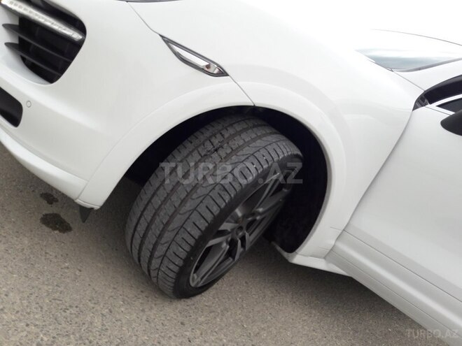 Porsche Cayenne GTS 2013, 125,000 km - 4.8 l - Bakı
