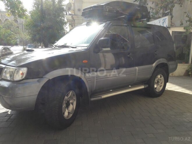 Nissan Terrano 2003, 189,000 km - 2.7 l - Bakı