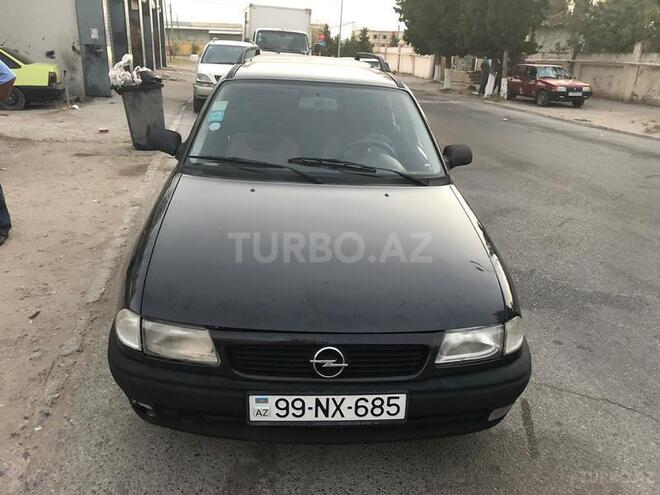 Opel Astra 1995, 317,000 km - 1.6 l - Sumqayıt