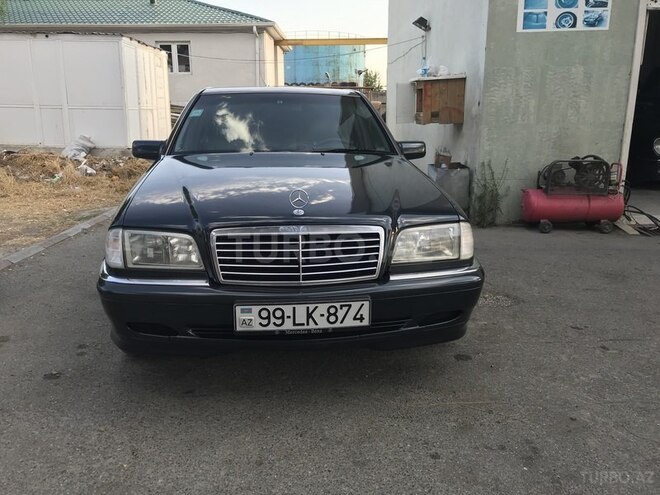 Mercedes C 240 2000, 287,000 km - 2.4 л - Bakı