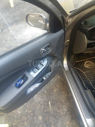 Nissan Sunny 2010, 210,000 km - 1.6 l - Bakı