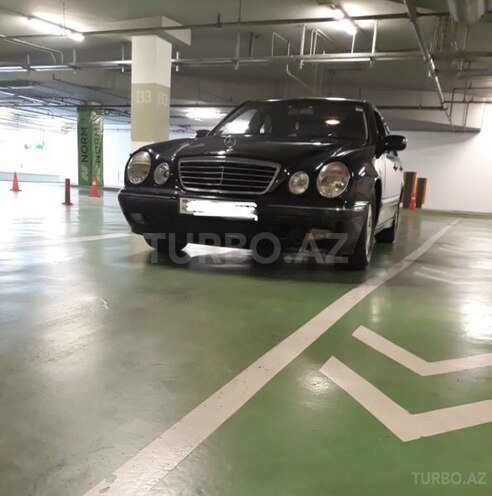 Mercedes E 220 2002, 348,500 km - 2.2 l - Bakı