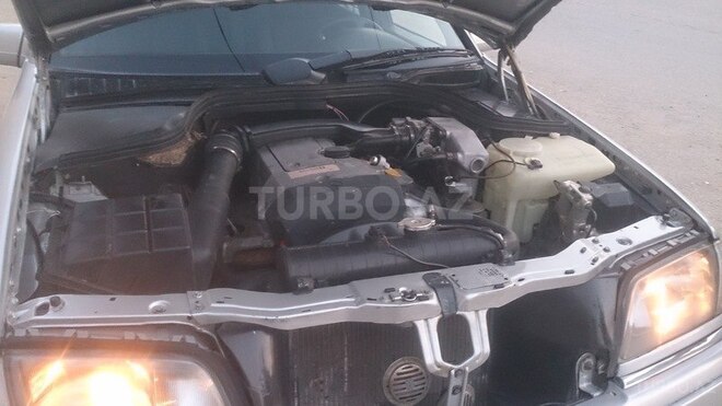 Mercedes C 180 1993, 255,666 km - 1.8 l - Bakı