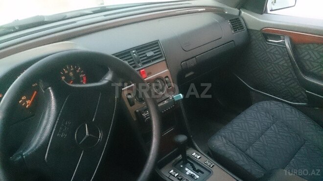 Mercedes C 180 1993, 255,666 km - 1.8 l - Bakı