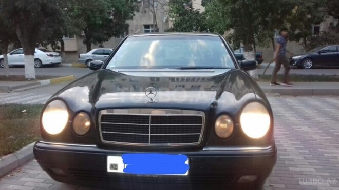 Mercedes E 230 1996, 455,000 km - 2.3 l - Bakı