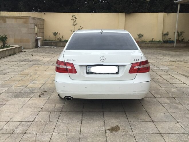 Mercedes E 200 2009, 131,000 km - 2.0 l - Bakı