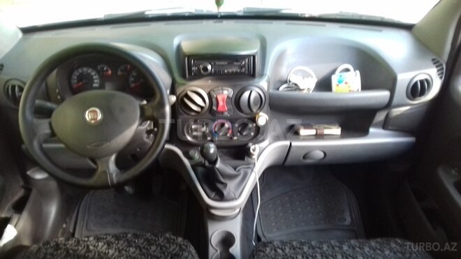 Fiat Doblo 2009, 220,000 km - 1.3 л - Bakı