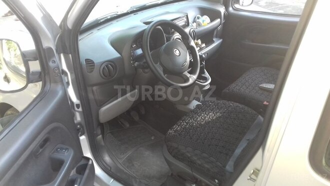 Fiat Doblo 2009, 220,000 km - 1.3 л - Bakı