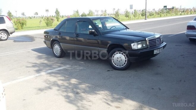Mercedes 190 1991, 321,455 km - 1.8 l - Sumqayıt