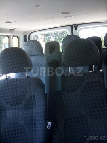 Ford Transit 2009, 1,700 km - 2.2 l - Quba