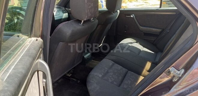 Mercedes C 180 1995, 245,000 km - 1.8 l - Bakı