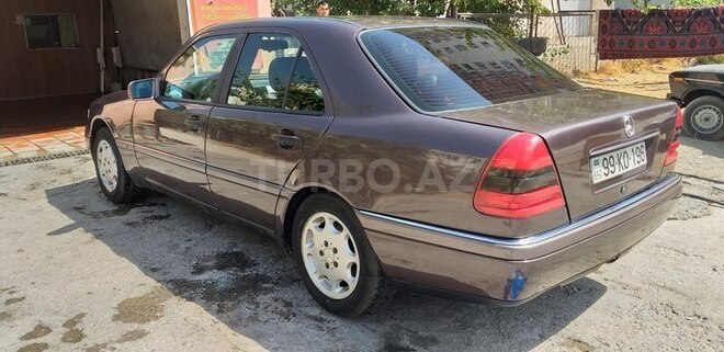Mercedes C 180 1995, 245,000 km - 1.8 l - Bakı