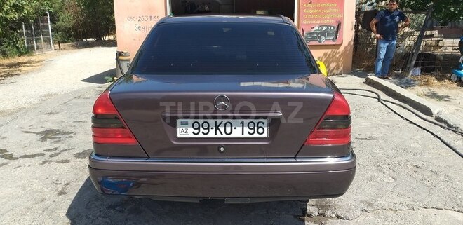 Mercedes C 180 1995, 245,000 km - 1.8 l - Bakı