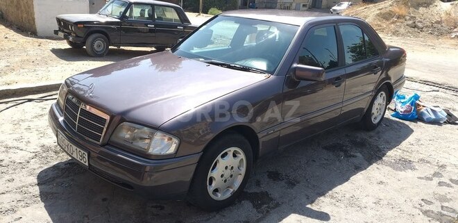 Mercedes C 180 1995, 245,000 km - 1.8 l - Bakı