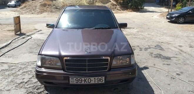 Mercedes C 180 1995, 245,000 km - 1.8 l - Bakı
