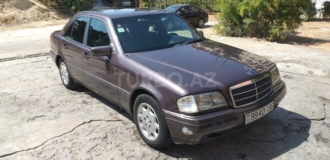 Mercedes C 180 1995, 245,000 km - 1.8 l - Bakı