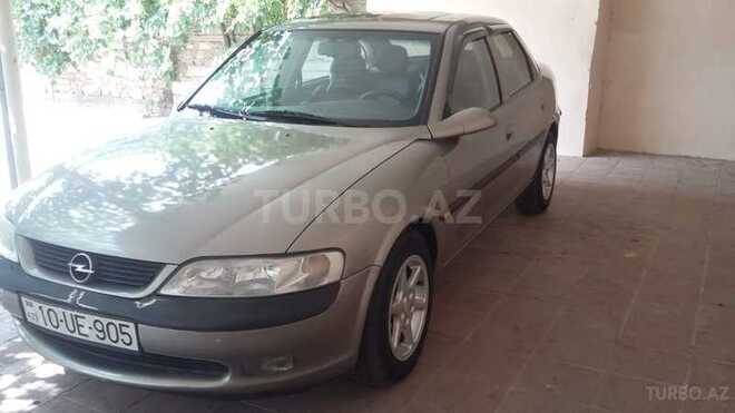 Opel Vectra 1995, 221,000 km - 1.8 л - Gəncə