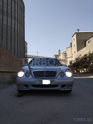 Mercedes E 220 1999, 365,000 km - 2.2 l - Bakı