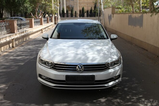 Volkswagen Passat 2017, 50,000 km - 1.8 l - Bakı