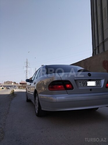Mercedes E 220 1999, 365,000 km - 2.2 l - Bakı