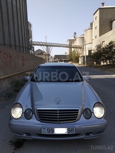 Mercedes E 220 1999, 365,000 km - 2.2 l - Bakı