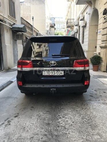 Toyota Land Cruiser 2017, 17,500 km - 4.0 л - Bakı