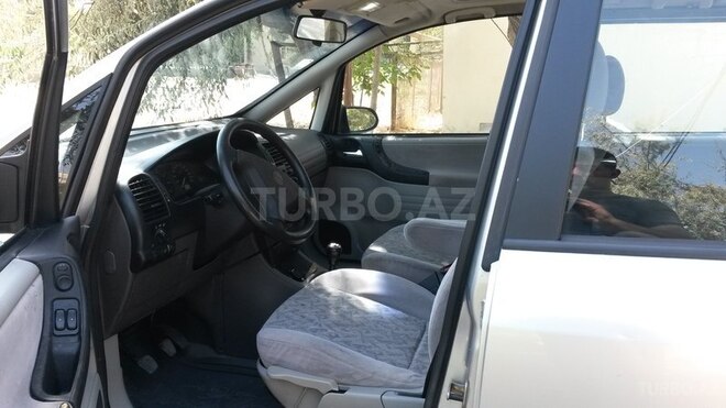 Opel Zafira 1999, 390,000 km - 1.8 l - Sumqayıt