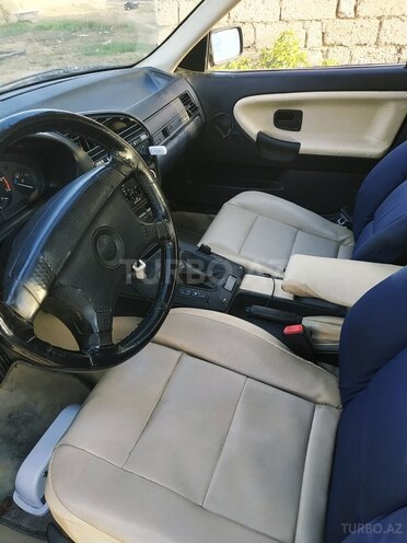 BMW 318 1993, 400,000 km - 0.2 л - Bakı